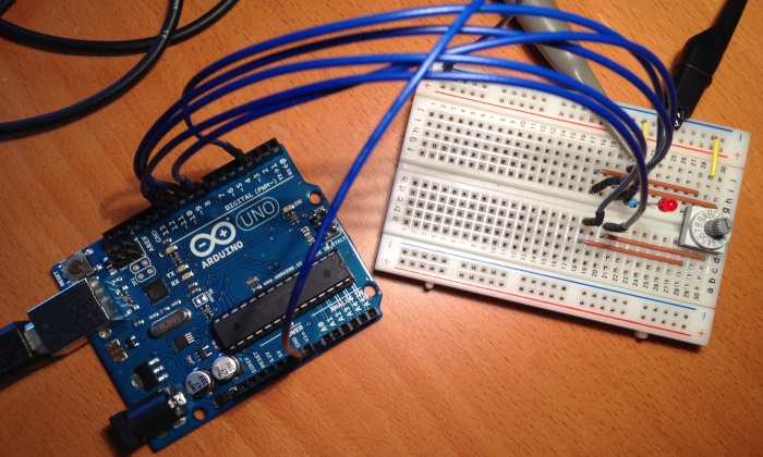 overview showing breadboard and Arduino board